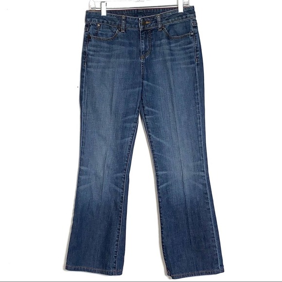 Talbots Heritage Boot Cut  mid rise Jeans in Medium Wash size 4 - Picture 1 of 4